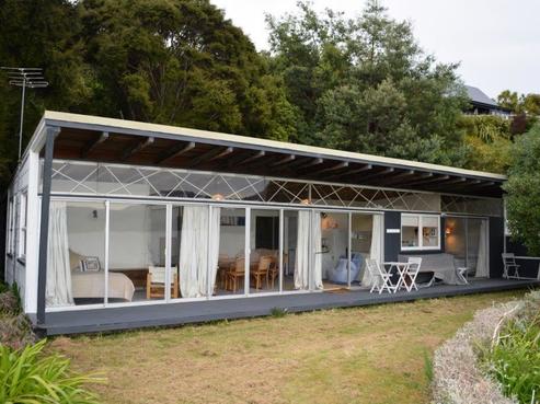215 Beach Road, Akaroa