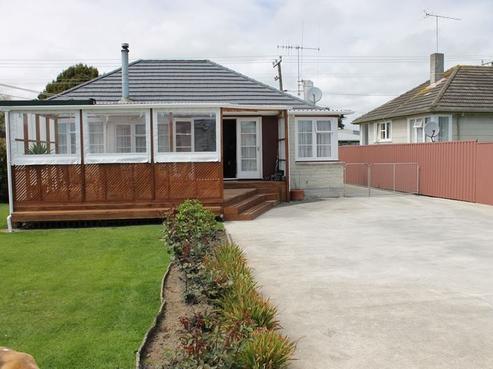 43 Dunstan Street, Otaki
