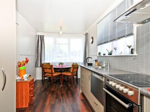 21A Willis Street, Bader