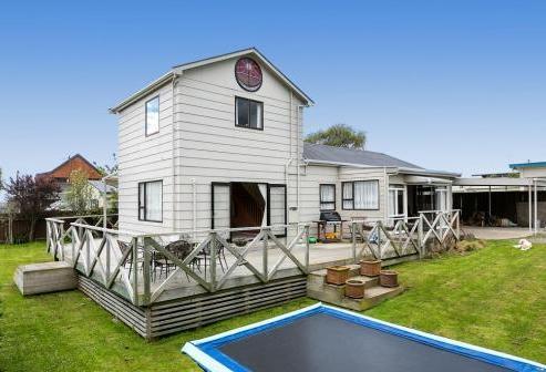 117 Stornoway Street, Karitane