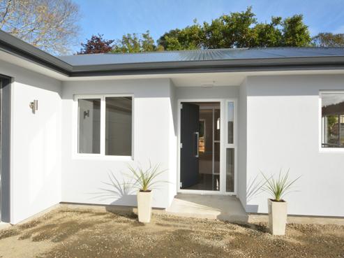 17A Hugh Street, Sawyers Bay