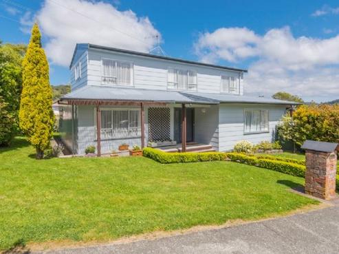 15 John Witton Drive, Crofton Downs