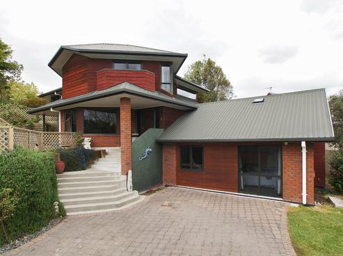 21 Aloma Way, Glenview