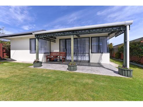330B Nayland Road, Stoke
