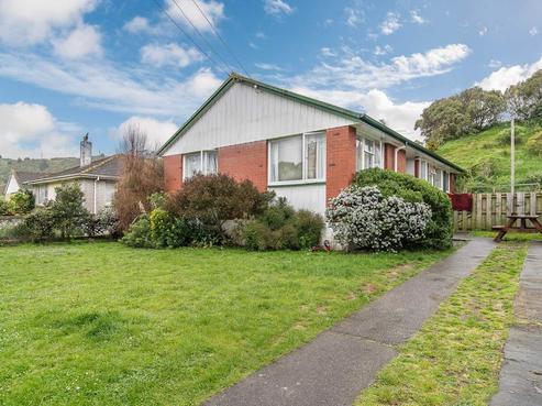 15 Thompson Grove, Ranui