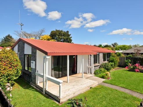 80A Enderley Avenue, Enderley