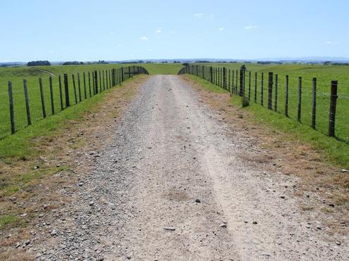 300 Junction Road, Halcombe