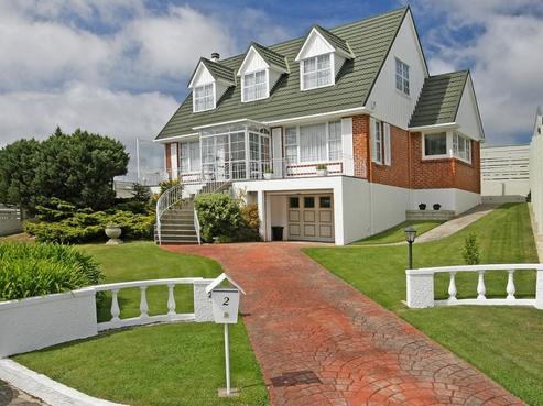 2 Stormont Place, Kingston