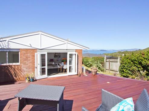 243A Dowse Drive, Maungaraki