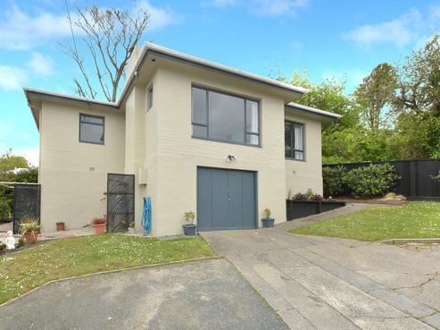 24A Neidpath Road, Mornington