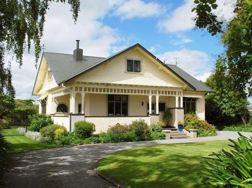 74 Hillcrest Street, Solway