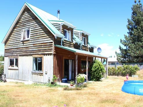 44 Glencairn Road, Twizel