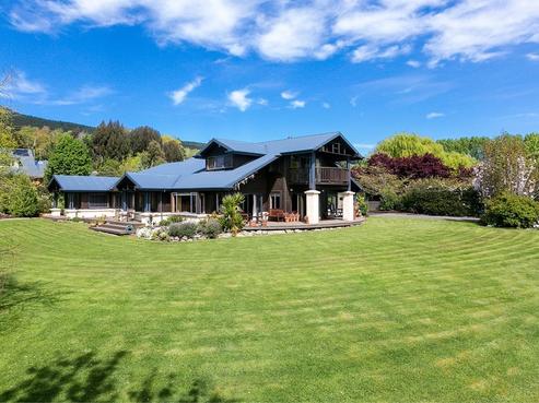 36 Cemetery Road, East Taieri
