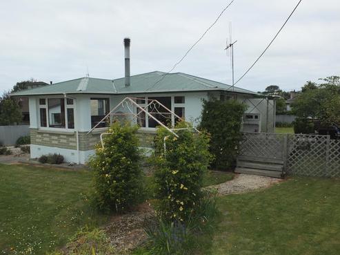 10 Charles Street, Weston
