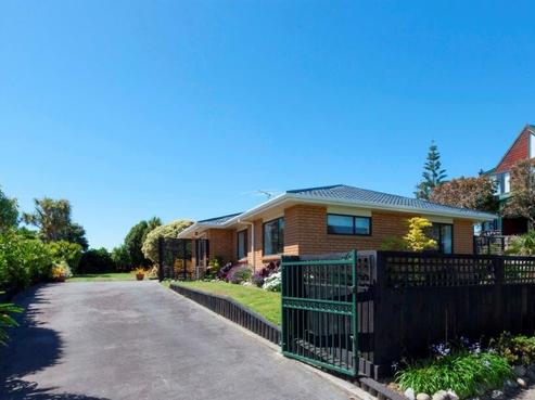 17 Tobys Way, Waikanae Beach