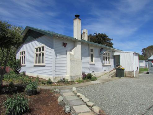 43 Bushyhill Street, Tapanui
