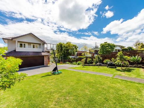 12 Castleton Drive, Howick