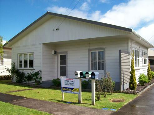 105 Fenton Street, Thames