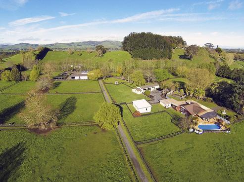 35 Gorton Road, Karapiro