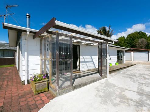 15 Mace Street, Waitara