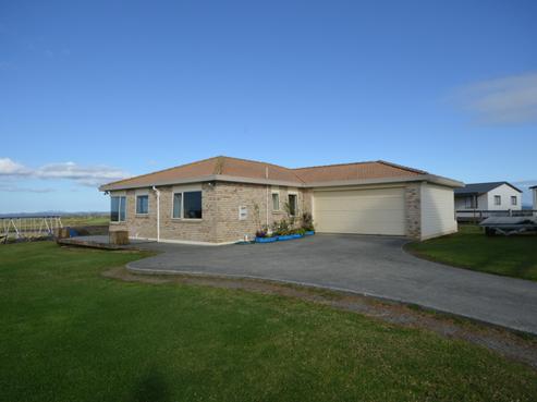 182 Paparore Road, Awanui