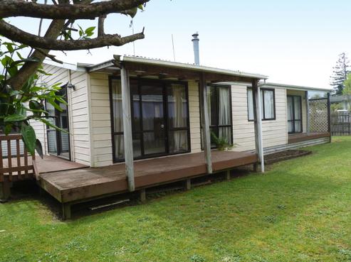 41 Tomin Road, Glenview