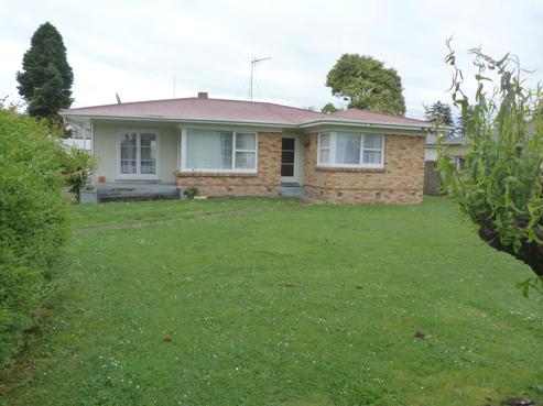75 Cameron Road, Hamilton East