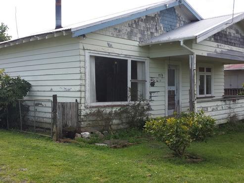 21B View Road, Hikurangi