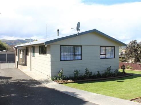 45 Walton Park Avenue, Fairfield