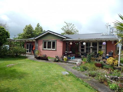 75 Snodgrass Road, Westport