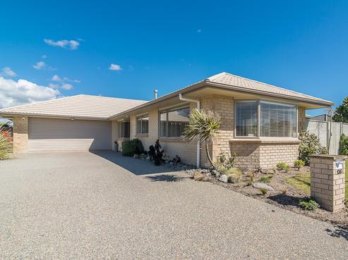 136 Field Way, Waikanae Beach