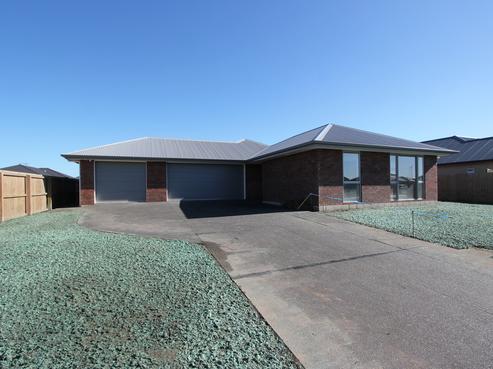 8 Bradbury Avenue, Rolleston