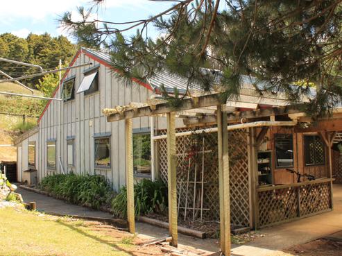 54 Dip Road, Kamo