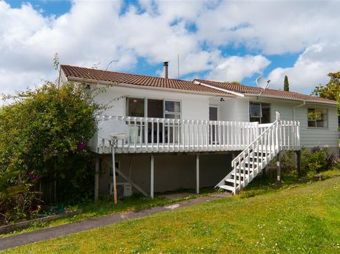 4 Tacitus Place, Totara Vale