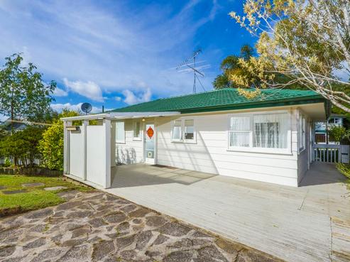 79 Salamanca Road, Sunnynook