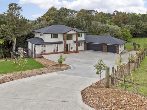 239A Point View Drive, Dannemora