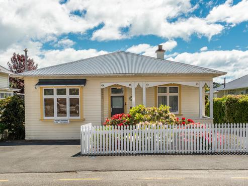 122 Kawai Street, Nelson South