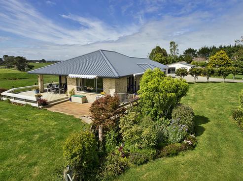187 Taurangaruru Road, Waiuku