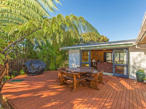23 Wairere Road, Belmont