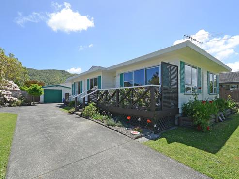 1 Delaware Grove, Totara Park