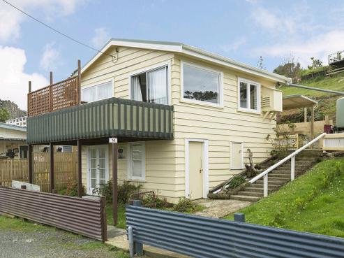 14 Hugh Barron Way, Whananaki