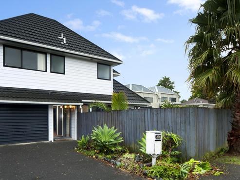 2/2A Sunnynook Road, Sunnynook