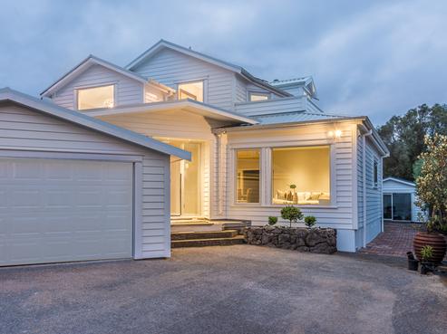 28 Castor Bay Road, Castor Bay