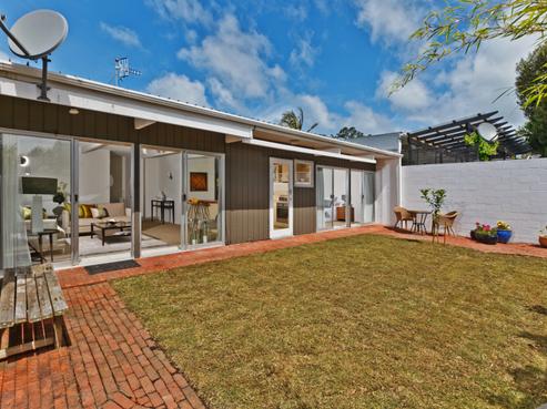 3/246 Lake Road, Hauraki
