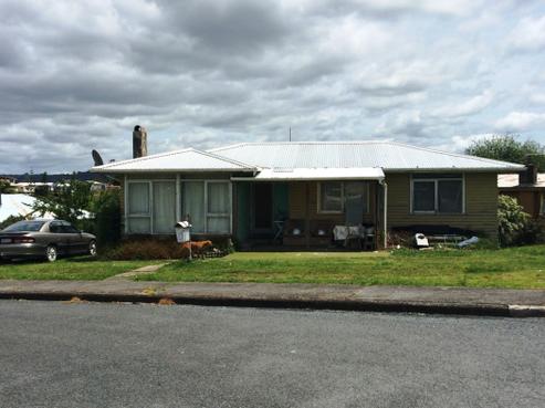 19 Whiteman Road, Kawakawa