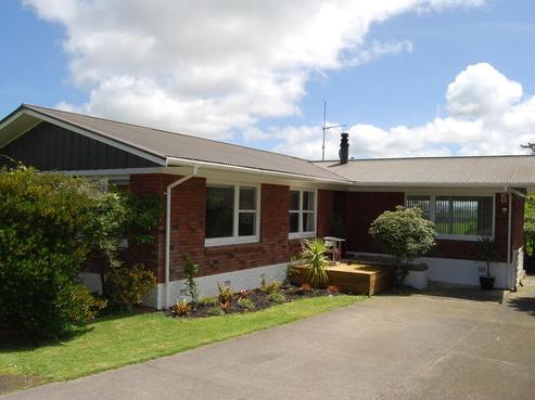 2594 River Road, Tuakau