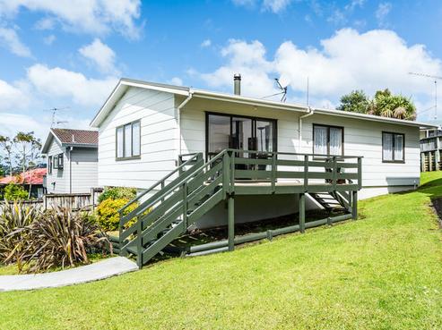 87 Trias Road, Totara Vale