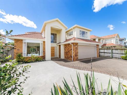 67 Meadowland Drive, Somerville