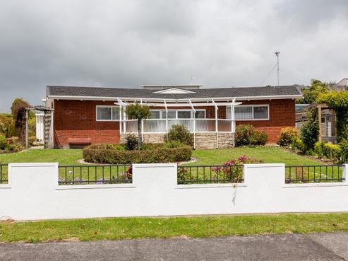 7 Wesley Avenue, Frankleigh Park