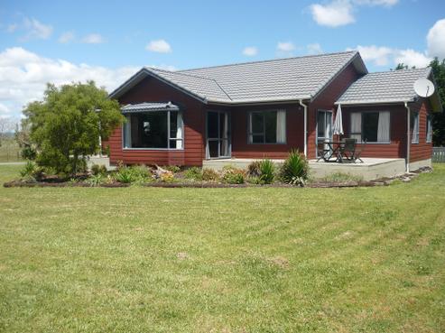 215 Spains Road, Awanui